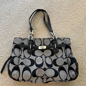 Excellent Condition Coach Gray & Black Monogramed Purse